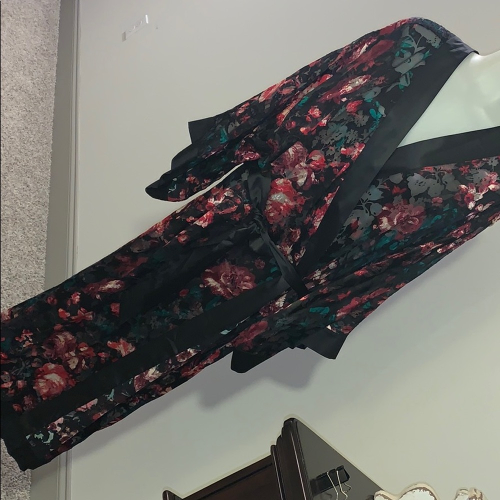 Multi-colored sexy Soma robe